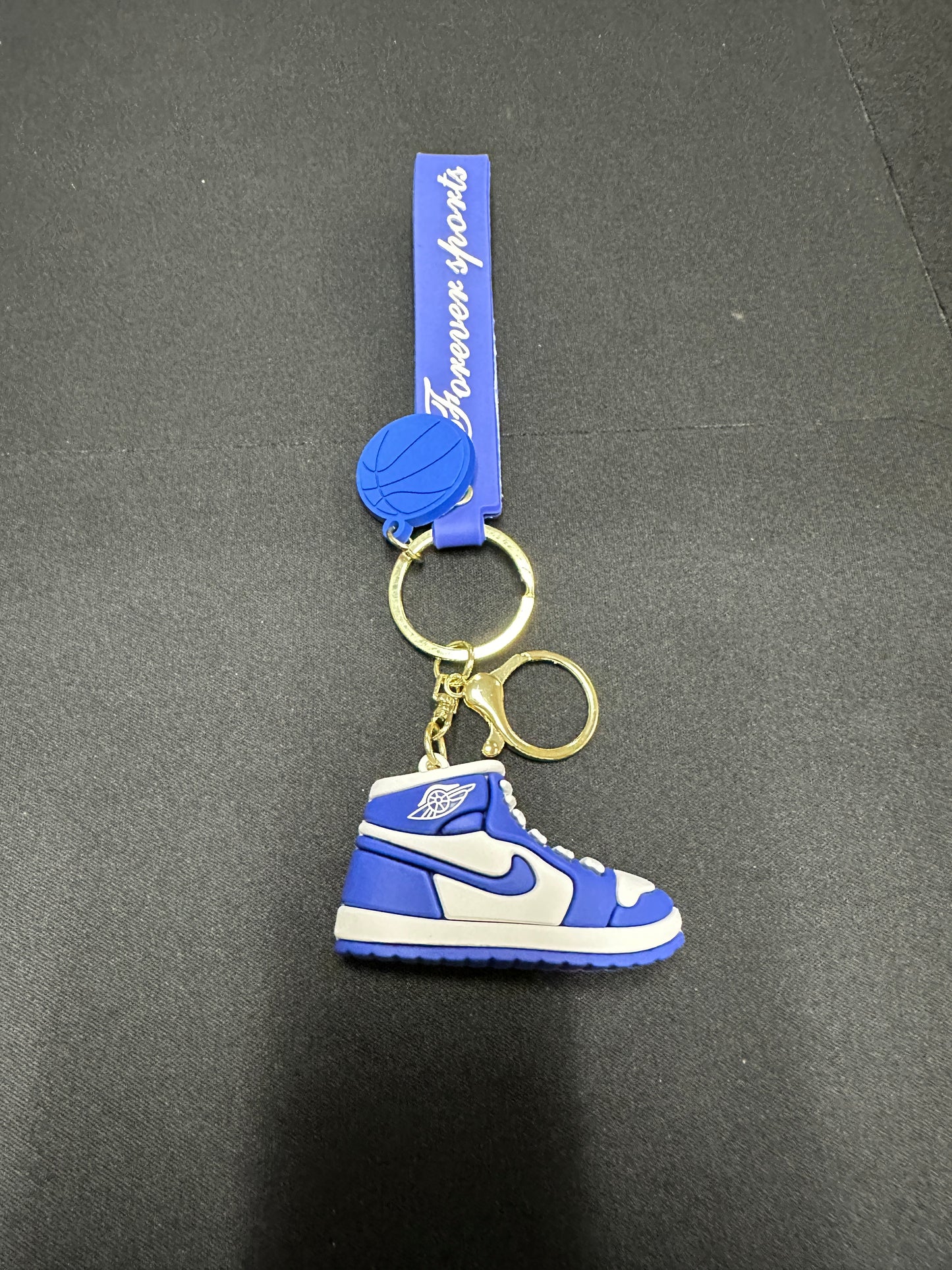 Forever Fresh Sneaker Keychain Unique Designs - UNIQUELET