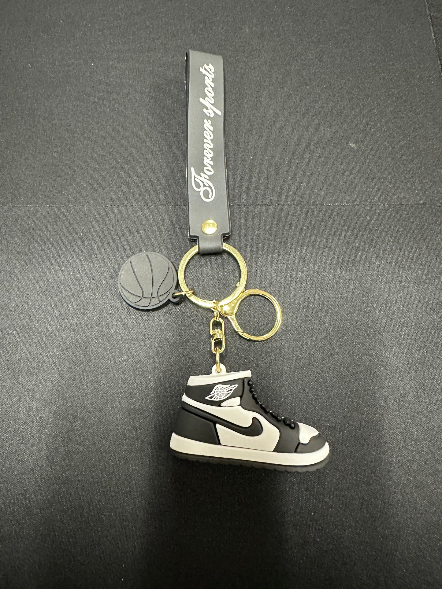 Forever Fresh Sneaker Keychain Unique Designs - UNIQUELET